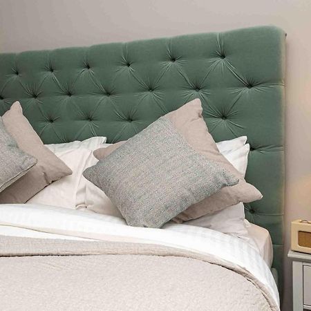 Beautiful Modern 1 Bedroom Apartment, City Centre 바스 외부 사진